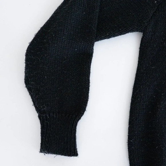 Vintage 90's Black & Cream Knit w/ Pearls CrewNeck Sweater - Picture 9 of 13